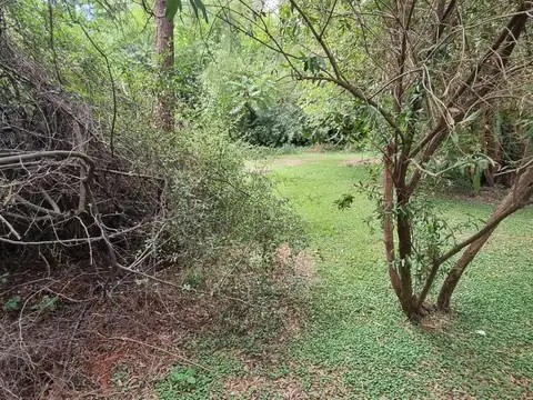 EN VENTA EN EXHALTACION DE LA CRUZ PROPIEDAD DE 4 AMBIENTES - FICHA 8974