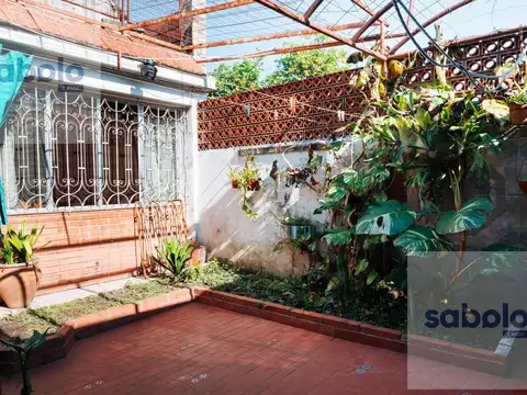 Depto Tipo Casa 4 ambientes con 1 baño