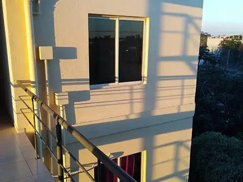 Depto 1 dormit -  Av. Edison 675-muy buen estado