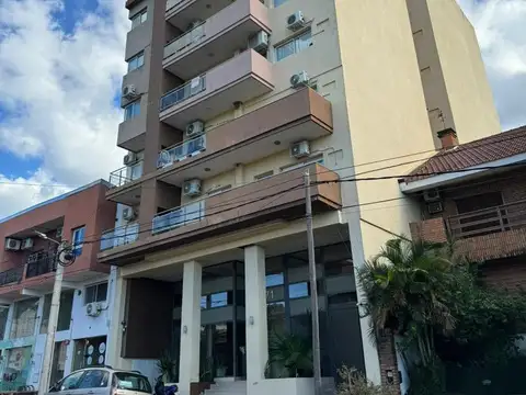 DF723 - DEPARTAMENTO EN VENTA Z/ VILLA SARITA