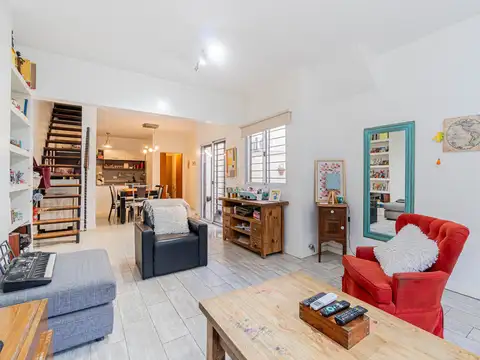 PH 3 ambientes en planta baja ,patio, parrilla, 2 baños, Apto Crédito