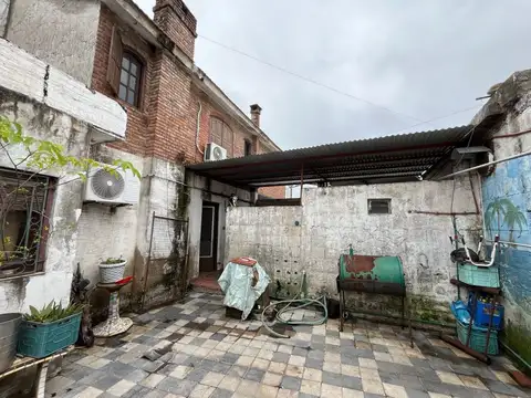 Edificio - Venta - Argentina, Ezeiza - Las Lilas 15