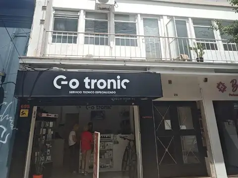 Departamento 1 dormitorio con patio en alquiler