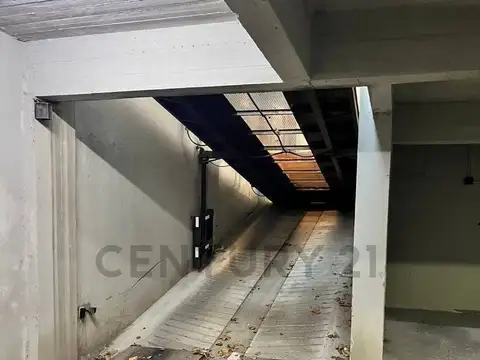 43 e/ 12 y 13 1800, Piso 0