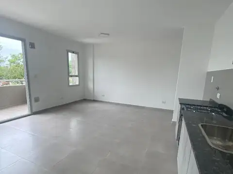 San Martin 240 , Piso 7