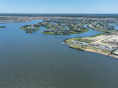 Terreno en Venta de 718,0 m2