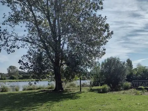 Casa 6 ambientes con 3 baños