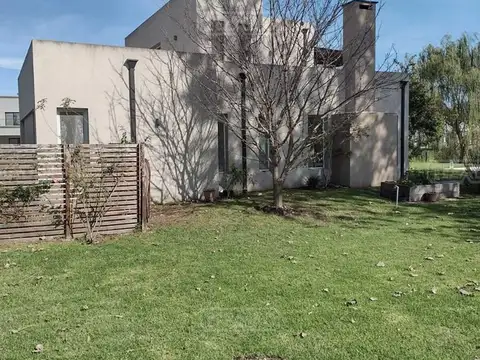 Avenida de Los Lagos 0 100