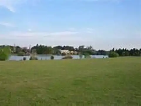 Terreno en Venta de 2218,0 m2