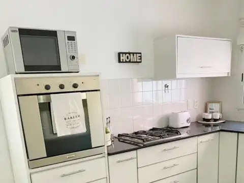 Casa con piscina en alquiler temporario