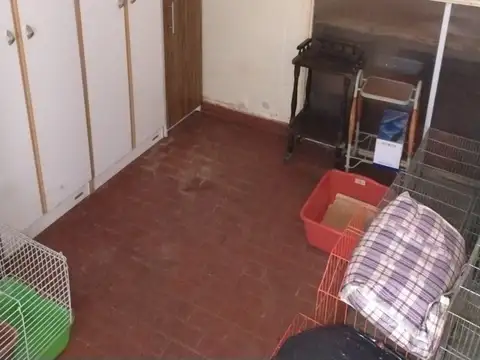 Local en Venta Via Púb.