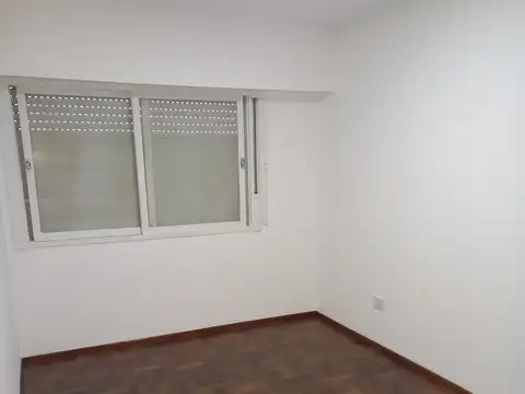 Departamento en Alquiler en Plaza España, $ 650.000