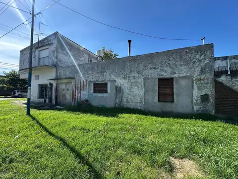 Depto Tipo Casa en Venta 40 años