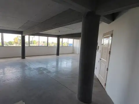 De Las Cañoneras 436