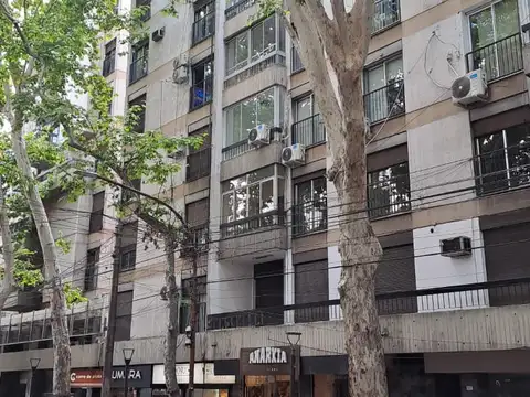 España y Rivadavia