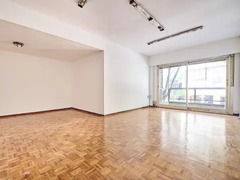 VENTA DEPARTAMENTO 4 AMBIENTES CON DEPENDENCIA,  3 BALCONES ATERRAZADOS PATIO y COCHERA en PALERMO