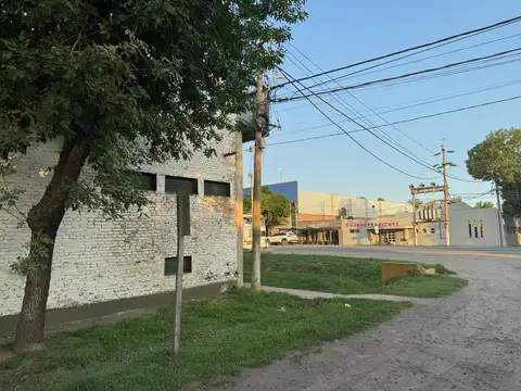 GALPON EN VENTA EN RICARDONE SOBRE RUTA A012