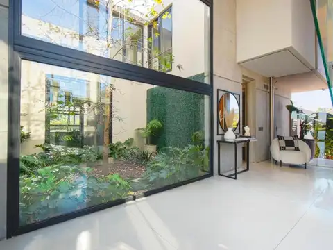 Hermosa casa en venta, El golf, Nordelta