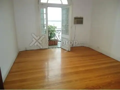 Bouchard 400 - Departamento Señorial. Semipiso 7 Ambientes Centro / Microcentro