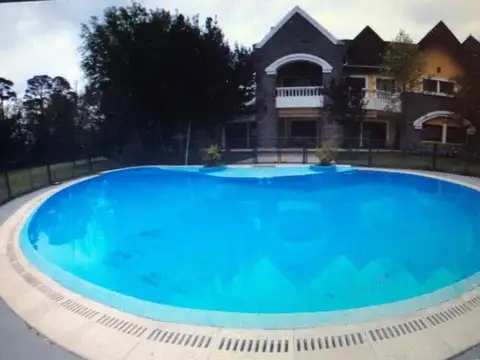 Quinta en Alquiler Temporal en Guernica, USD 1.200