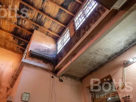 Depto Tipo Casa en Venta de 4 dormitorios