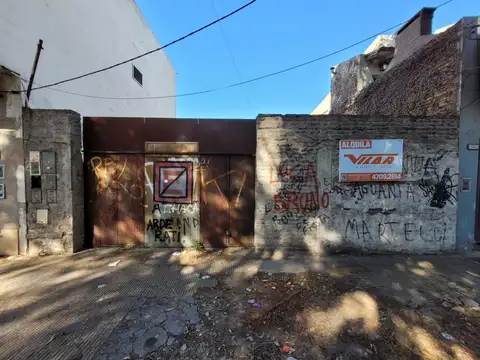 Terreno en Alquiler 17  mts Fondo