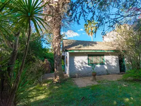 Casa Quinta en Venta en El Rodeo con pileta