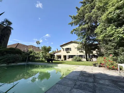 Importante Casa a la venta en Las Lomas de San Isidro