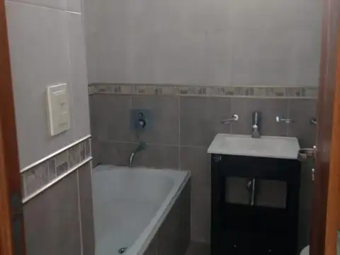Departamento en Alquiler en La Plata, $ 490.000