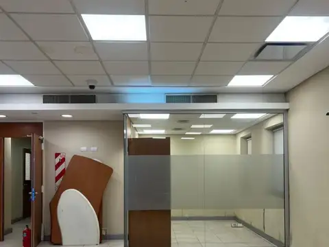 IMPORTANTE ESTABLECIMIENTO COMERCIAL SOBRE AVENIDA