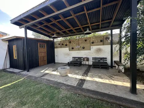 Casa en Venta al Este