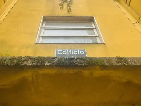 VENTA DEPARTAMENTO 3 AMBIENTES FLORES CABA