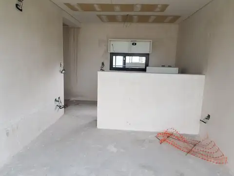 Juan B. Justo al 800