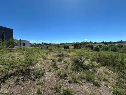 Terreno en Venta de 2110,0 m2