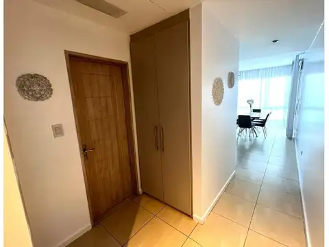 VENTA EN BAHIA NORTE NORDELTA, 2 AMBIENTES, CON COCHERA Y FONDO CON VISTA AL LAGO AMOBLADO