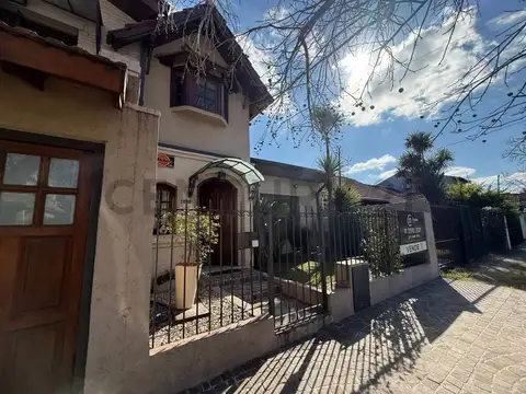 Dean Funes 1800, Piso 0