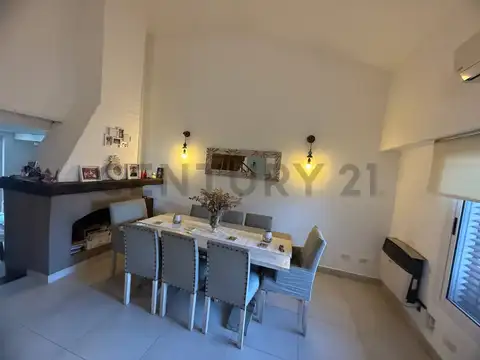 Casa en Venta en Castelar Norte, USD 249.000