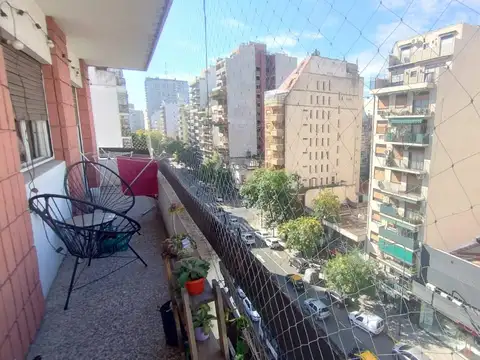 VENTA DEPARTAMENTO 3 AMBIENTES FRENTE CON BALCON CABALLITO ANTICIPO 80% FINANCIACIÓN PRIVADA