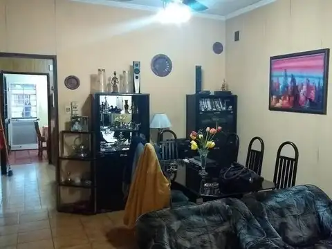 Casa en Venta en Villa Santos Tesei, USD 185.000
