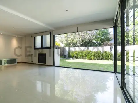Casa en venta en La Plata 2 dormitorios