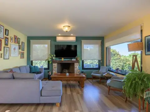 VENTA CASA 5 AMBIENTES B. NAUTICO EL CAZAL ESCOBAR