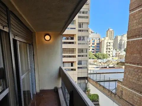 Departamento en Venta en Alberdi, USD 112.000
