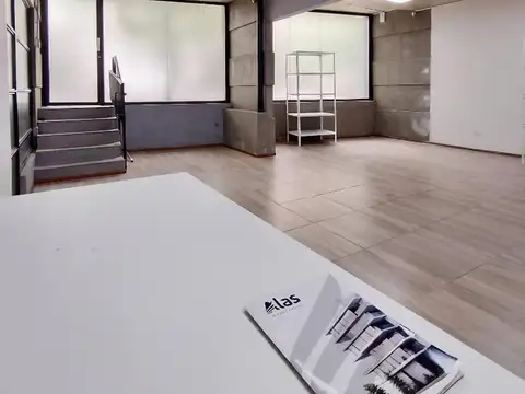 Local en Venta en Barracas, USD 160.000