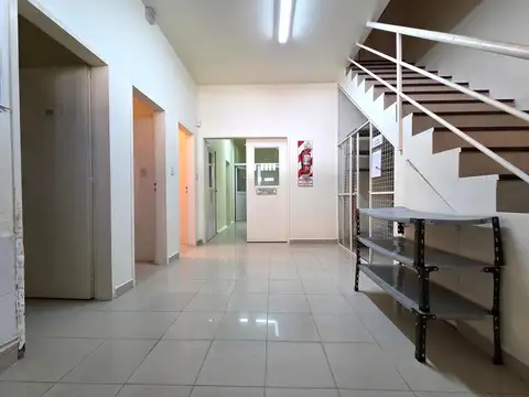 Jose Hernandez  al 5700