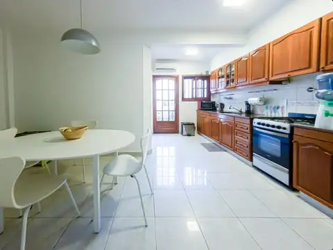 Duplex en venta Villa Devoto  parrilla y cocheras