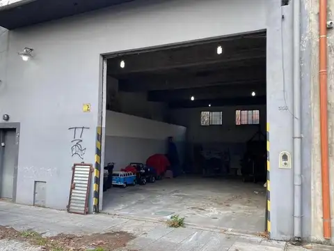 Casa 3 Ambientes Lote Galpón en Venta en Quilmes Oeste