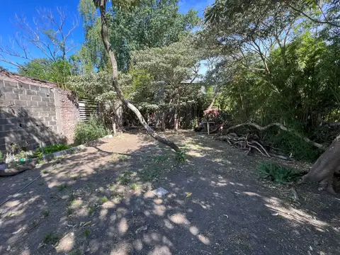 Vendo casa a reciclar con hermoso lote en empalme V. C