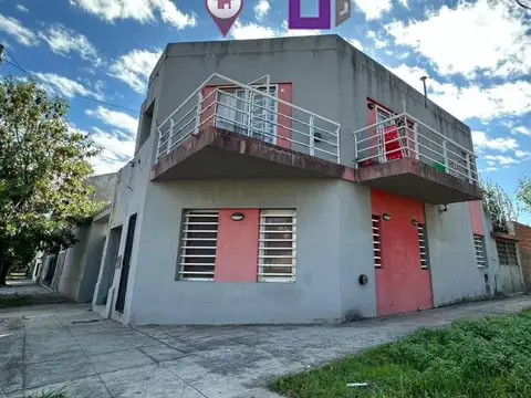 Venta en bloque. Dos departamentos de 2 amb. + 5 Cocheras.