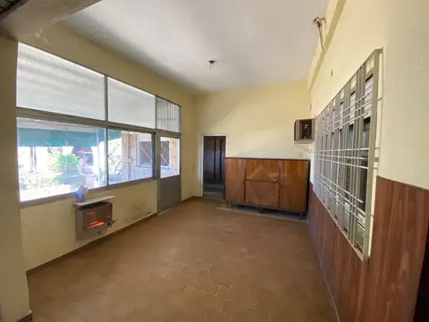 VENTA IMPONENTE CHALET 5 AMB LLAVALLOL