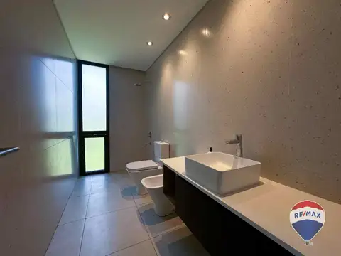 CASA 3 AMBIENTES EN VENTA LA MAGDALENA CANNING